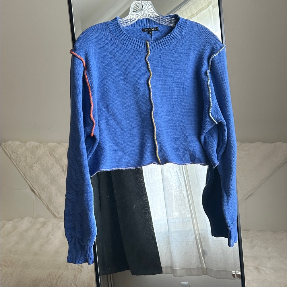 Multicolor stitching cropped sweater